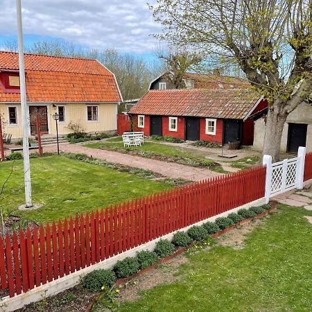 Färjestaden Oelandsgardenヴィラ エクステリア 写真